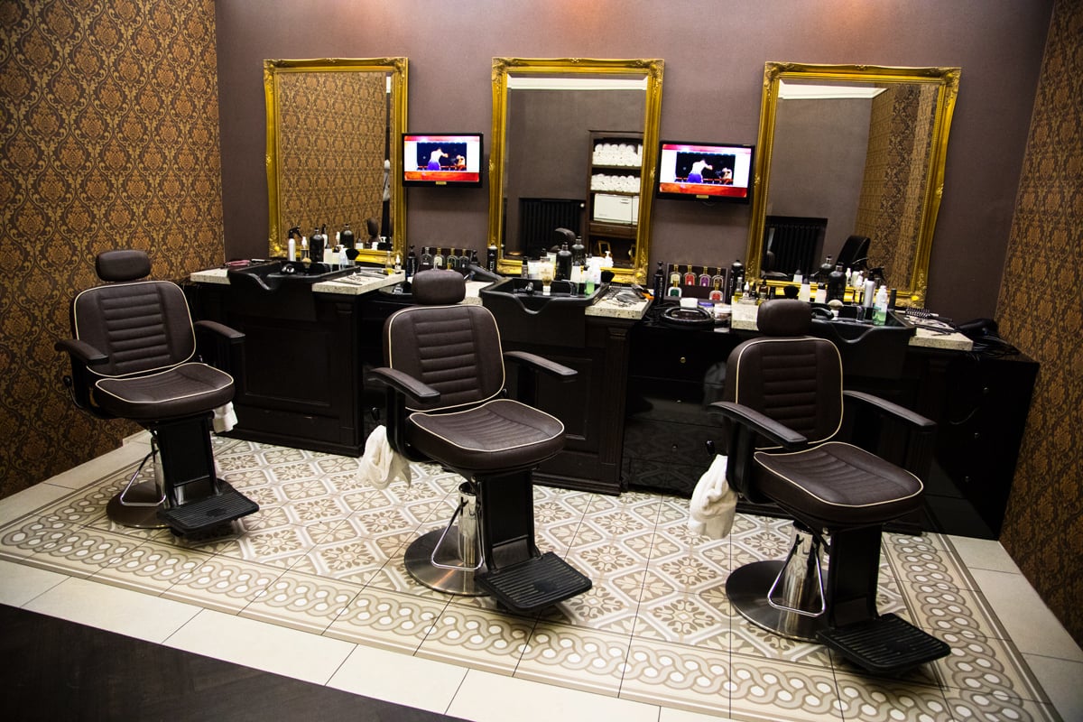 Exkluzivní služby i interiéry, to jsou salony Gentlemen Brothers