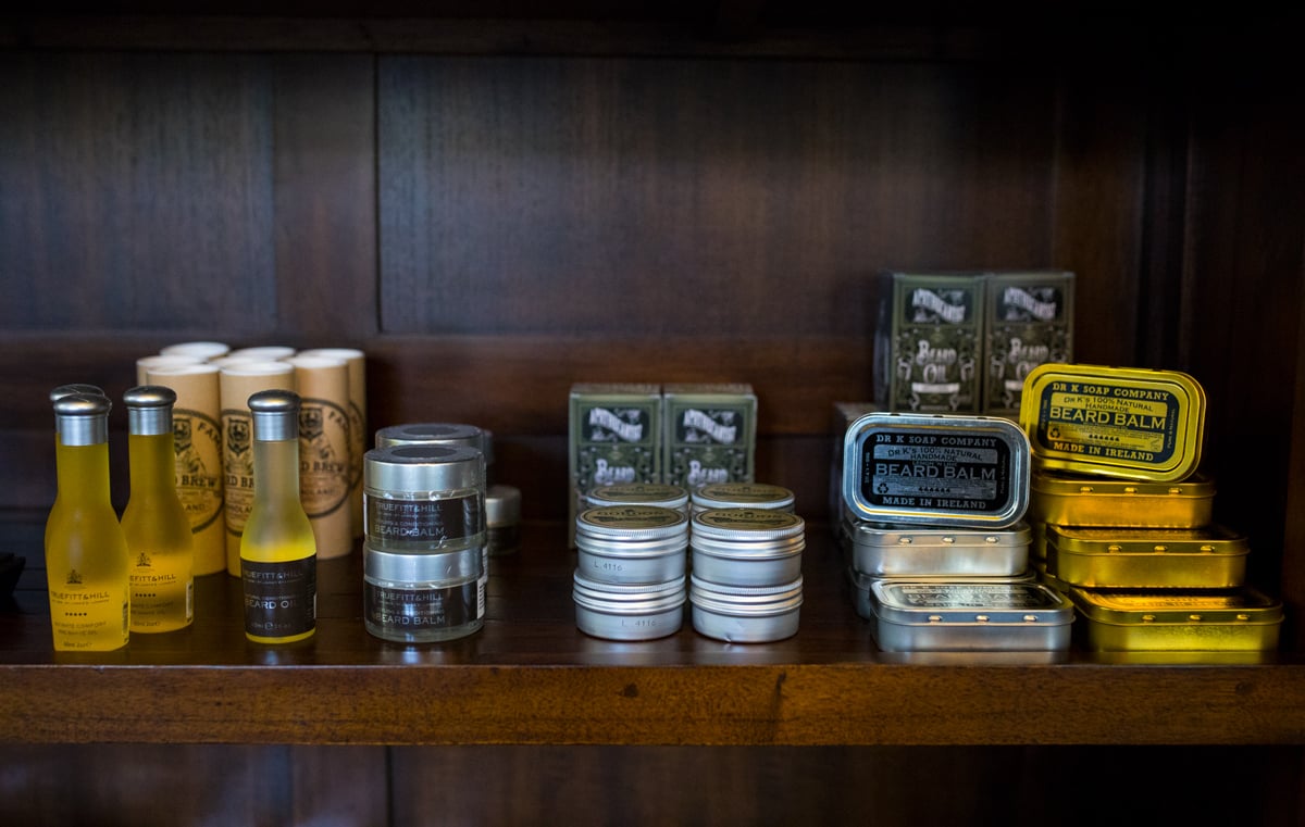 Exkluzivní služby i interiéry, to jsou salony Gentlemen Brothers