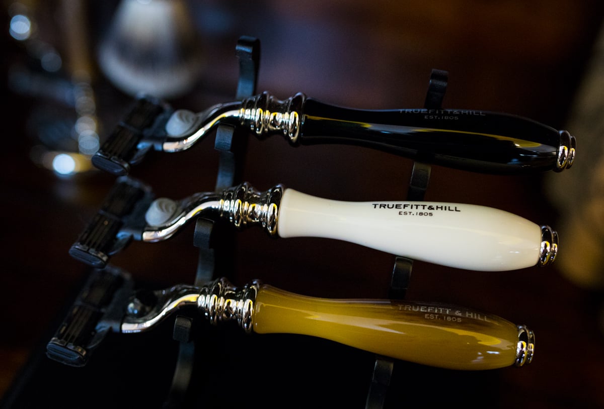 Exkluzivní služby i interiéry, to jsou salony Gentlemen Brothers