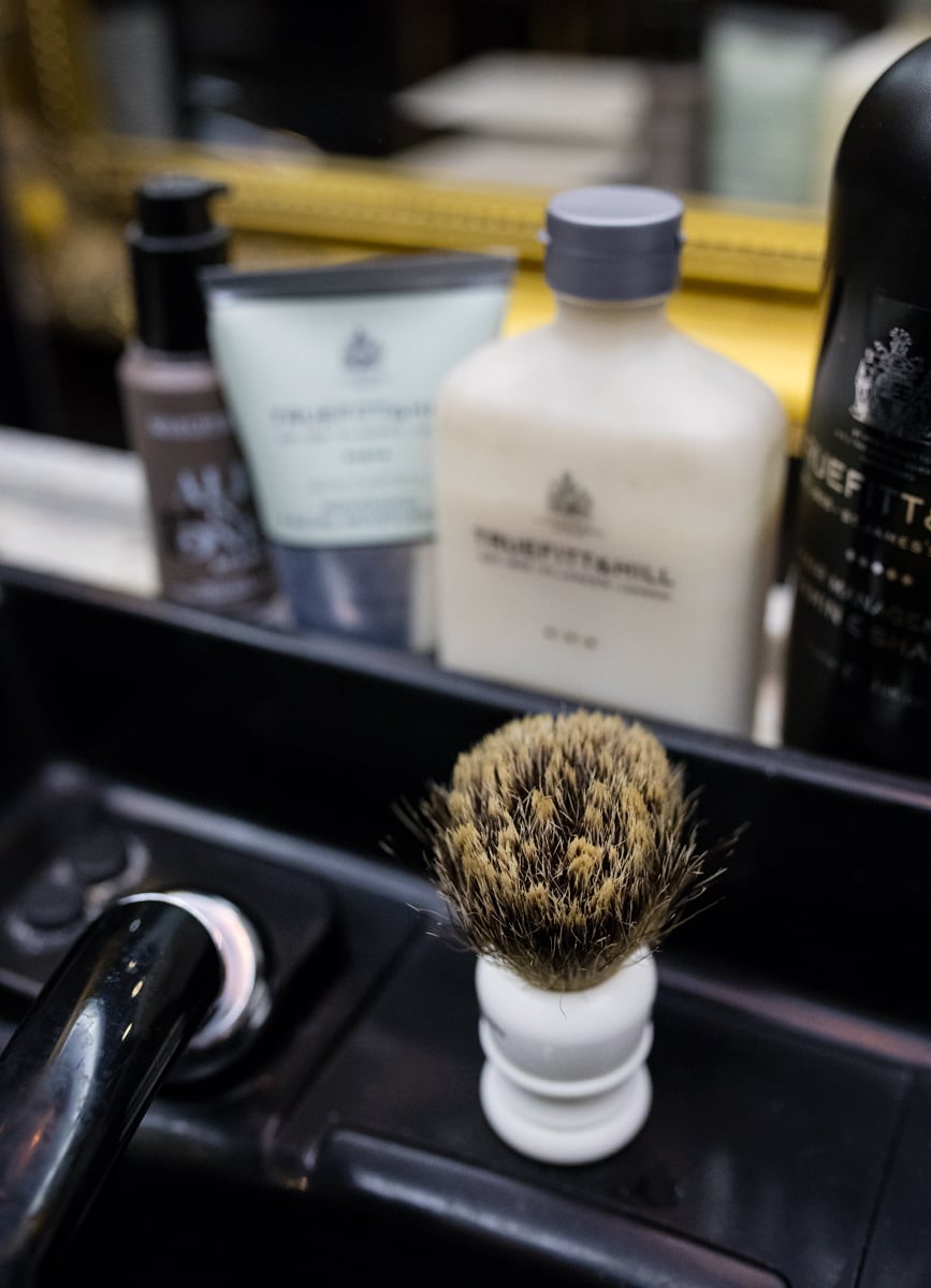 Exkluzivní služby i interiéry, to jsou salony Gentlemen Brothers