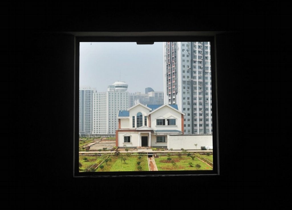 2010-06-domy-na-stc599ec5a1e-obchodnc3adho-centra-v-c48dc3adnc49