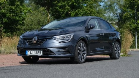 Diesel, automat, cenovka 630 tisíc a spotřeba v klidu pod pět. Naftový Mégane nám bude chybět