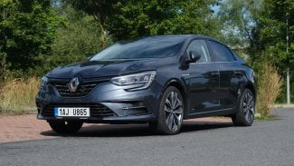 Náhledový obrázek - Diesel, automat, cenovka 630 tisíc a spotřeba v klidu pod pět. Naftový Mégane nám bude chybět