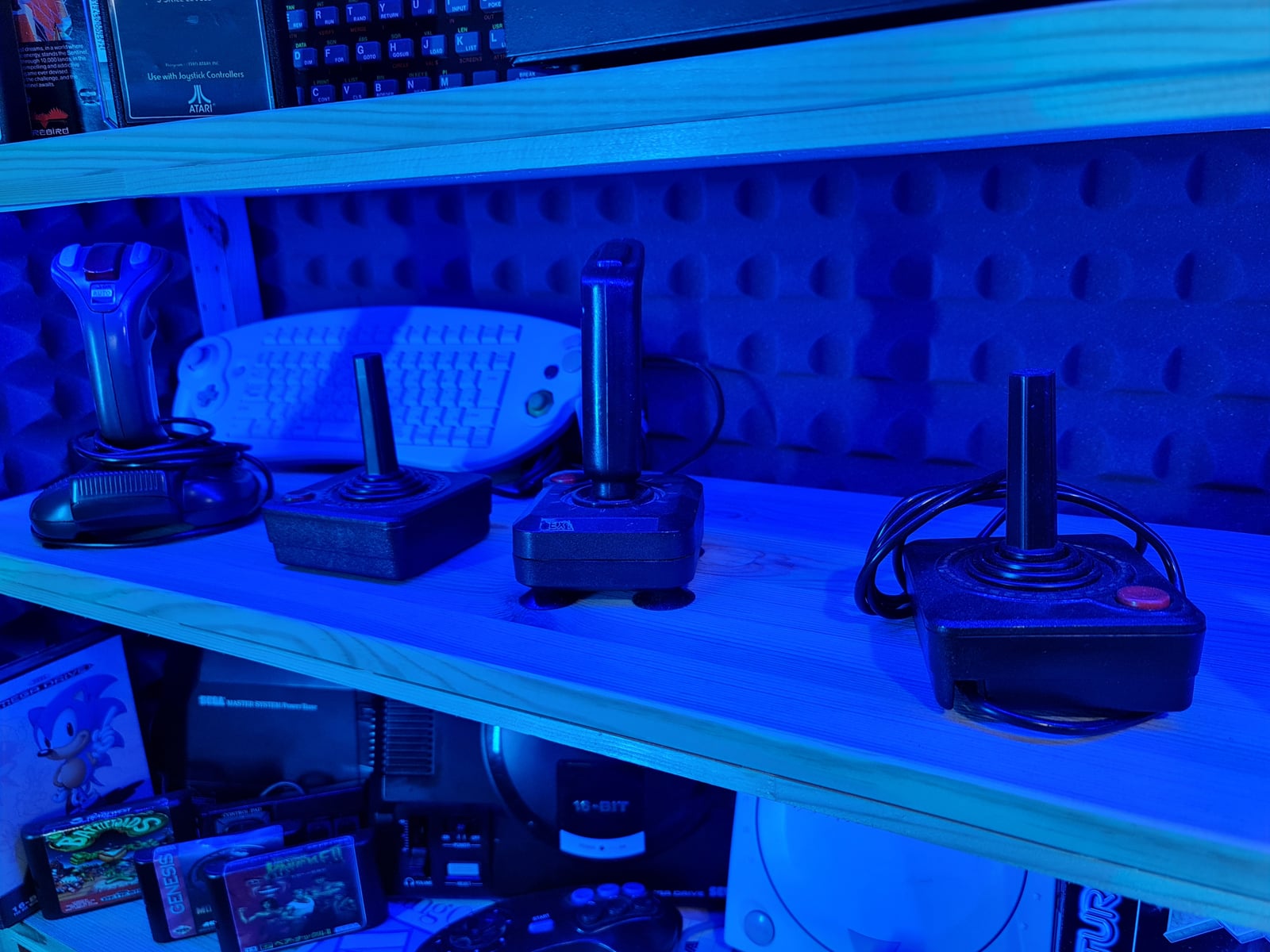 Retro Nation: studio a historický hardware