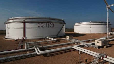 Náhledový obrázek - Mero vybuduje v Nelahozevsi zásobník ropy za 650 milionů