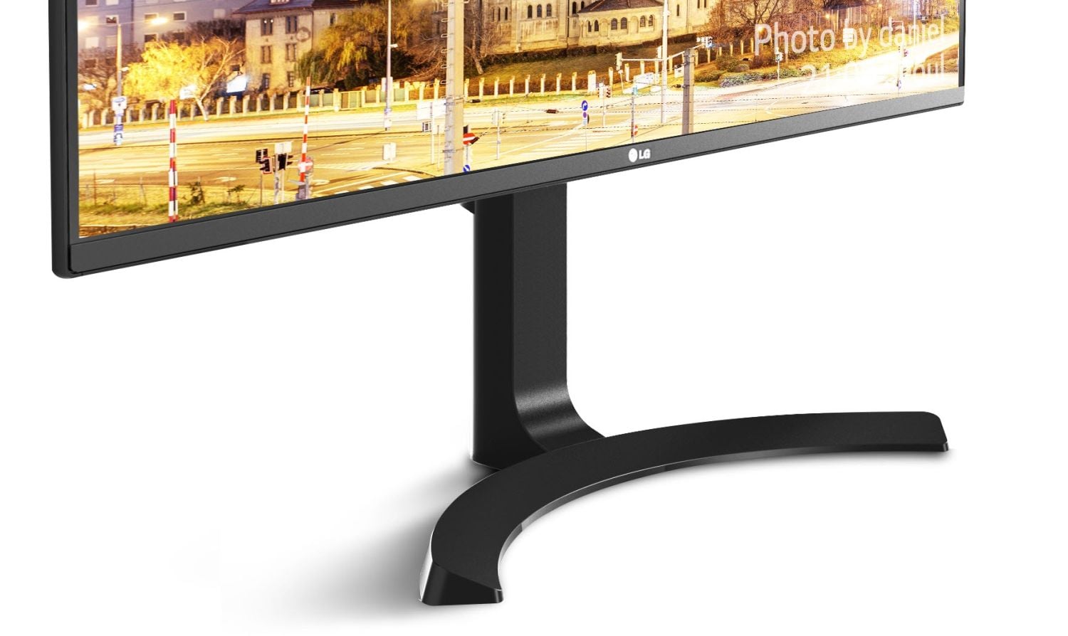 LG monitory 2017 - Chromecast a HDR - LG 32UD99 a LG 34UM79