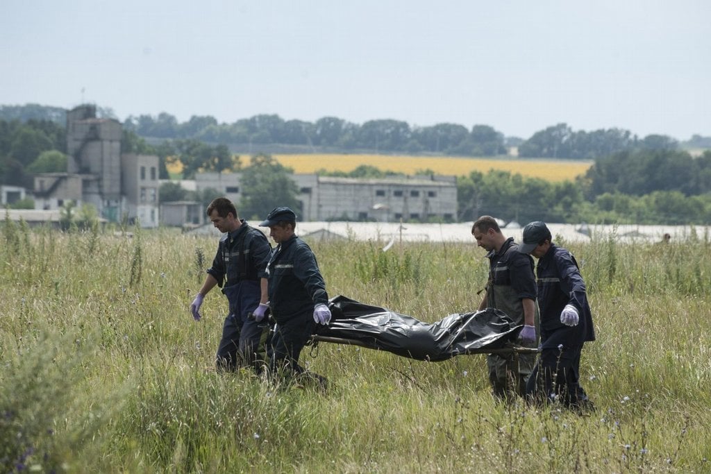 2010-12-likvidace-katastrofy-malajsijskc3a9ho-boeingu-na-ukrajin