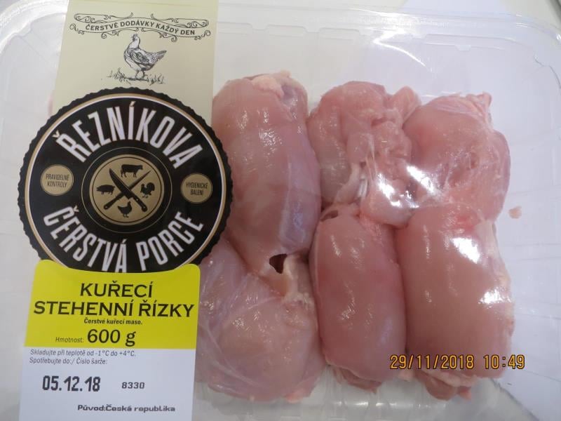 57 nálezů v kategorii nebezpečných potravin. Lidl, Praha 4, KUŘECÍ STEHENNÍ ŘÍZKY. Výrobek zapáchal po zkaženém mase. Při kontrole nebyly zjištěny nevyhovující teploty skladování tohoto výrobku. Výrobek neměl prošlé datum použitelnosti. Výrobce Drůbežářský závod Klatovy.