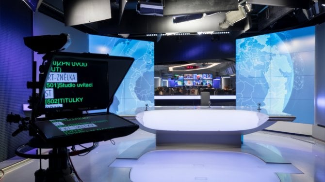 Česká televize představila nové rozdělení moderátorů na ČT24
