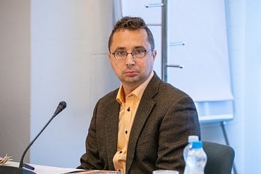 Novinář a šachista Pavel Matocha byl do Rady České televize zvolen na konci května 2020.