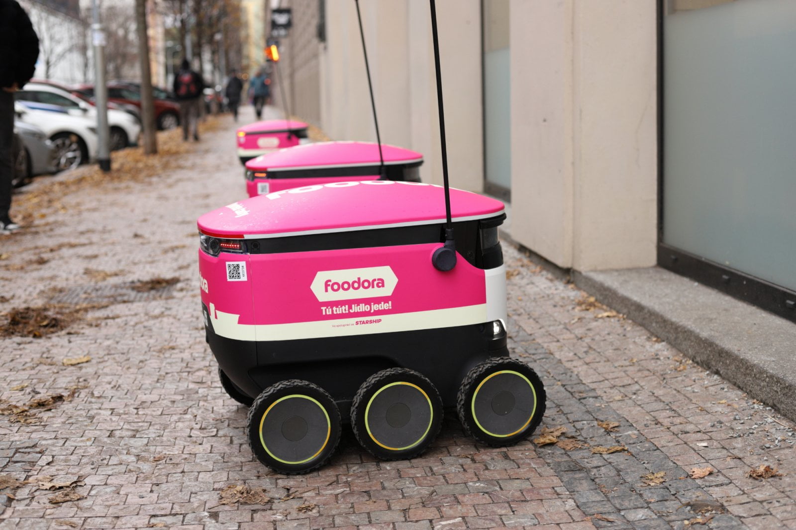 Robot - Foodora - Starship Technologies - autonomni rizeni