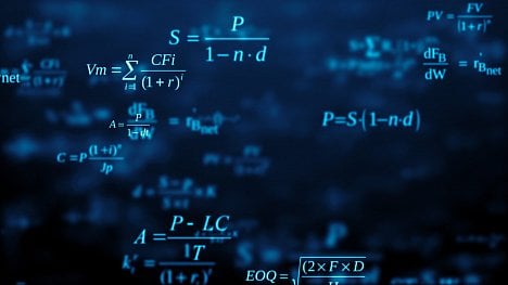 Náhledový obrázek - Zeman potvrdil zrušení povinné maturity z matematiky. Studenti budou mít nadále na výběr