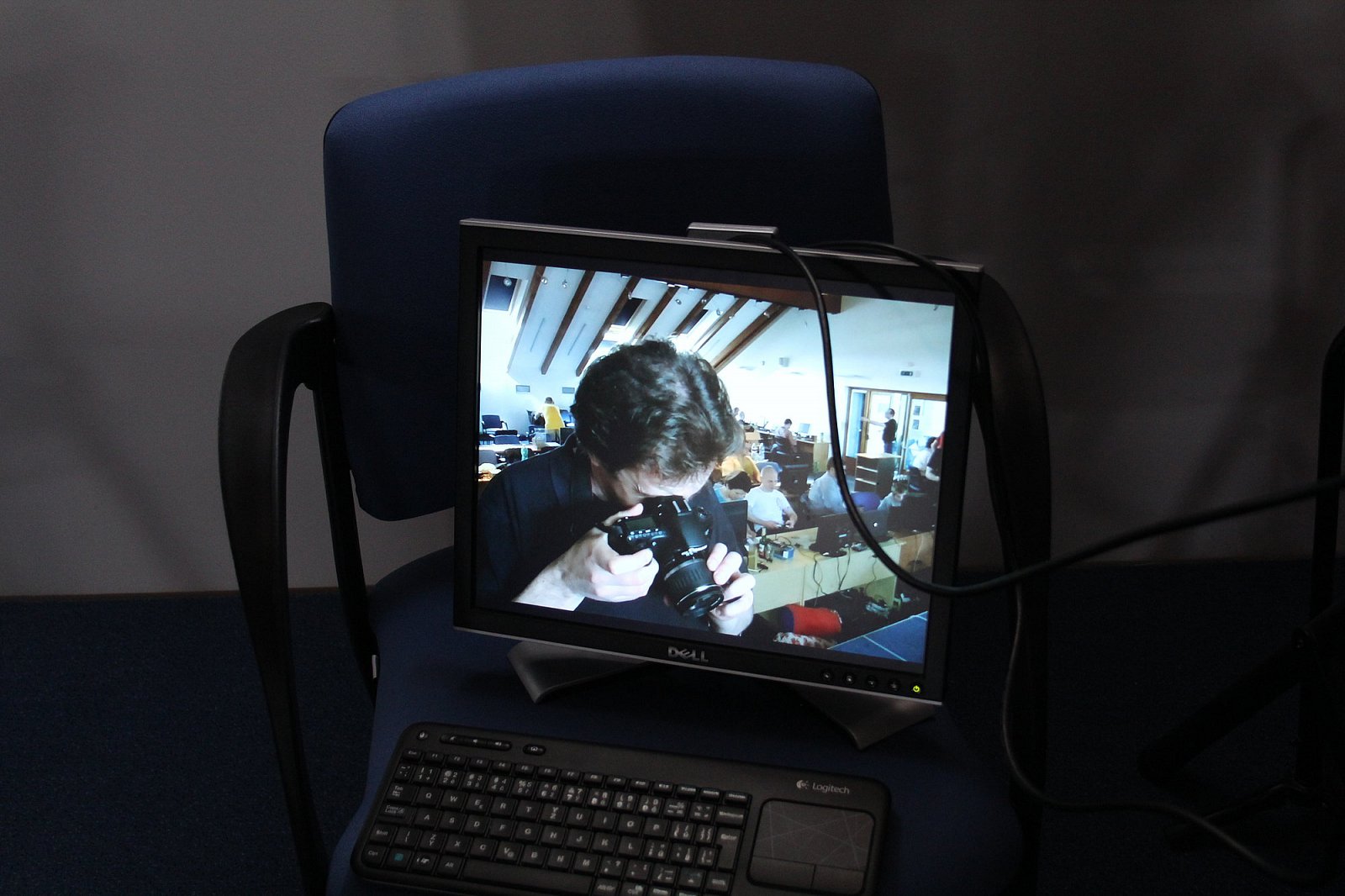 Autor fotografií přistižen časosběrnou kamerou na Raspberry Pi.