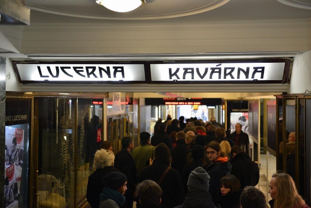 2010-07-schwarzenberg-se-s-klacky-pod-nohy-od-zemana-vypoc599c3a