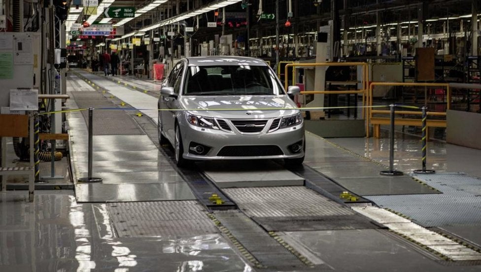 2017-09-kdysi-zkrachovalc3bd-saab-se-oficic3a1lnc49b-vracc3ad-1.