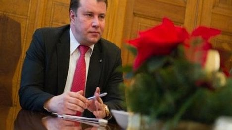 Náhledový obrázek - Ministerstvo průmyslu podepsalo s ministerstvem zahraničí dohodu o kvalitě služeb