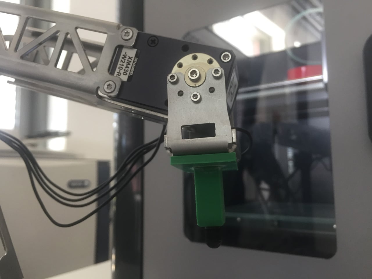 Robotická ruka (Robotic Arm) od brněnské společnosti Y Soft