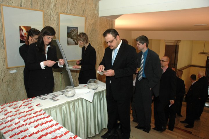 BIF 2008
