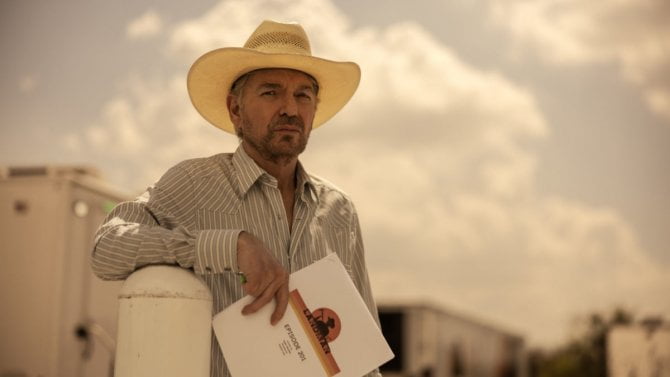 Nová nabídka streamovacích služeb: Drsný Joel Edgerton, návrat Landmana či další dobrodružství Marka Walhberga