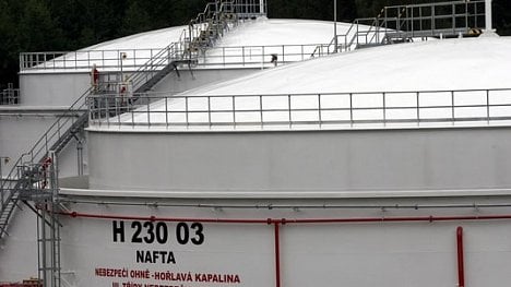 Náhledový obrázek - Provozovatel čerpacích stanic MOL dodá naftu do státních rezerv
