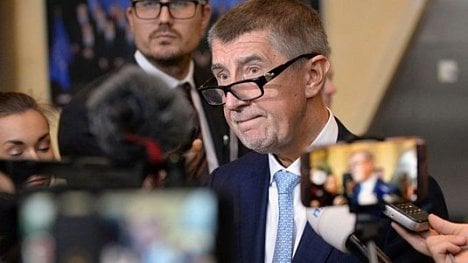 Náhledový obrázek - Babiš čelí správnímu řízení. Hrozí mu pokuta kvůli podezření, že dál ovládá média