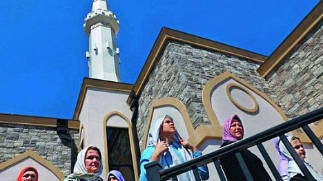 Náhledový obrázek - Minarety na Středozápadě. Bosňáci se stali pevnou součástí St. Louis