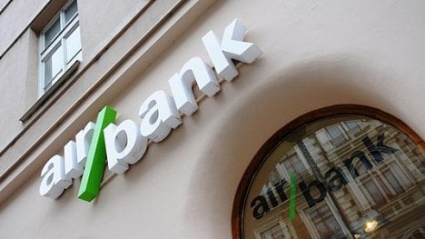 Náhledový obrázek - Vyšší objem úvěrů i noví klienti. Air Bank loni stoupl čistý zisk o 139 procent