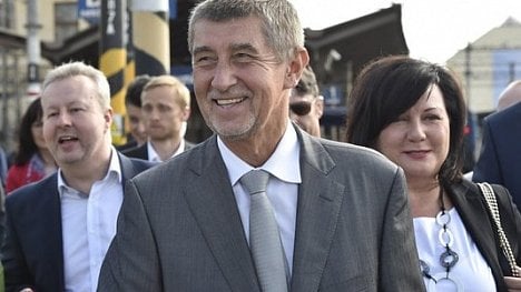 Náhledový obrázek - ANO podpoří návrh Pirátů na zpomalení růstu platů ústavních činitelů, řekl Babiš