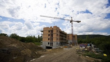 Náhledový obrázek - Růst cen domů a bytů v Česku zrychlil, v EU byl čtvrtý nejvyšší