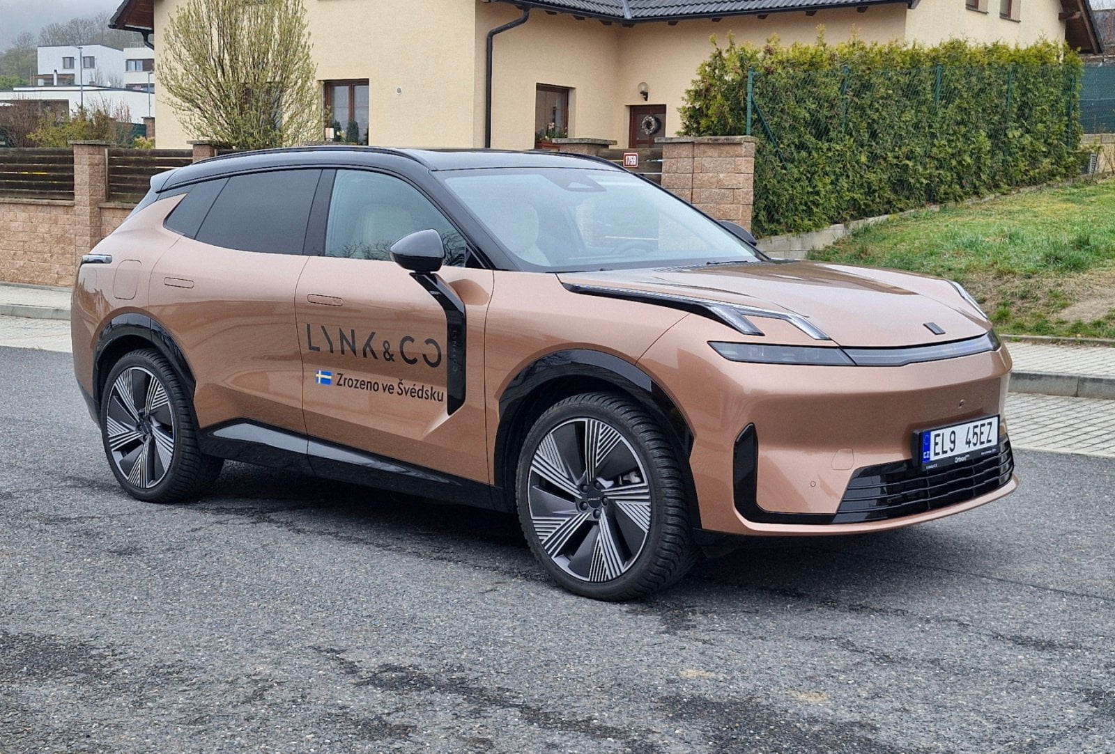 Lynk & Co 08