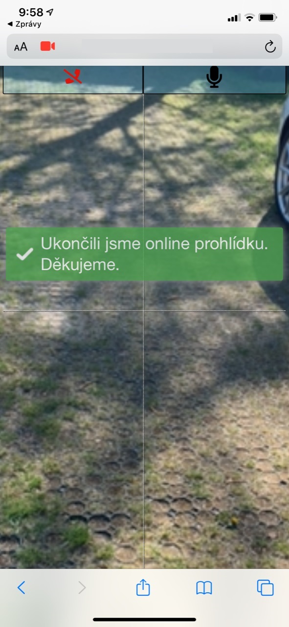 Po zmáčknutí tlačítka dojde ke spojení s likvidátorem v pojišťovně a ten v reálném přenosu vidí data. (04/2020)