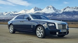 Náhledový obrázek - Rolls-Royce Winter Drive 2018: Luxus pod Tatrami