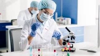 Náhledový obrázek - Leidenská mutace je dána geneticky. Zvláště opatrné by měly být těhotné ženy či dívky užívající hormonální antikoncepci