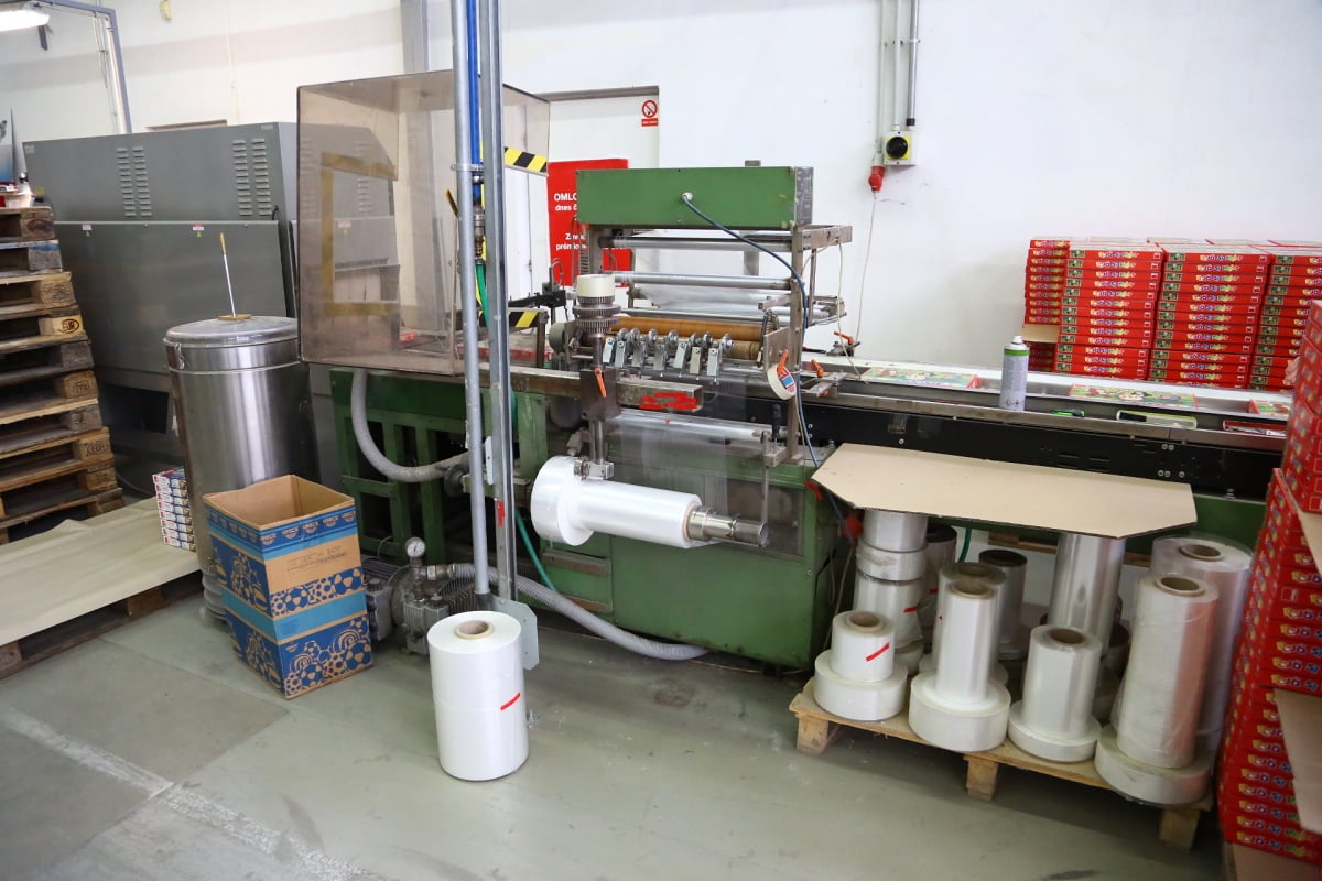 Takto se vyrábí puzzle, Dostihy a sázky i Člověče, nezlob se!