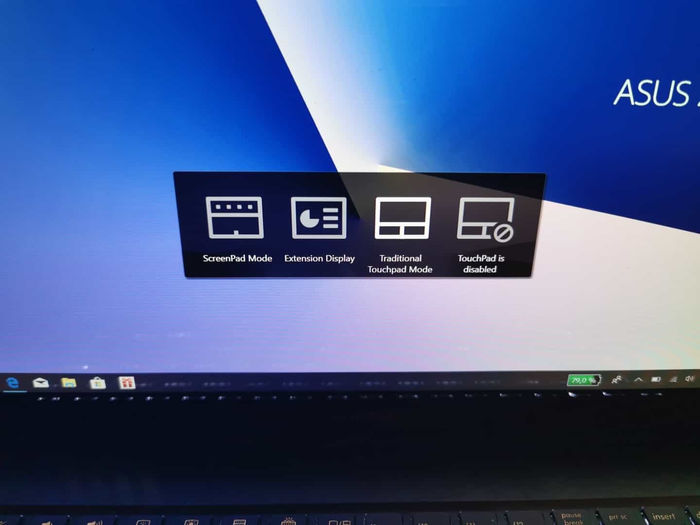 2019-08-Asus-ZenBook-ScreenPad-2.jpg