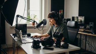 Influencerka, podcast, ilustrační foto