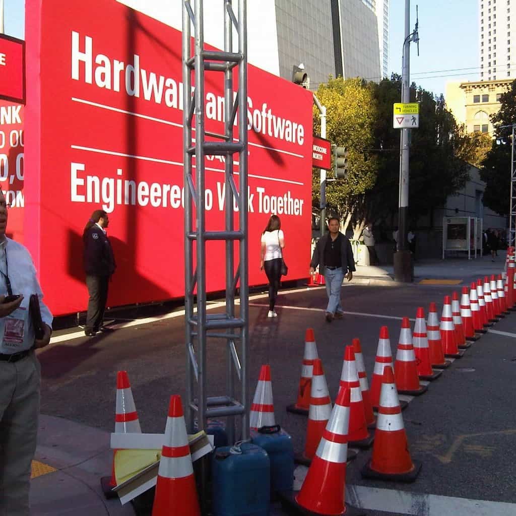 2017-10-oracle-openworld-2012-san-francisco-7.jpg