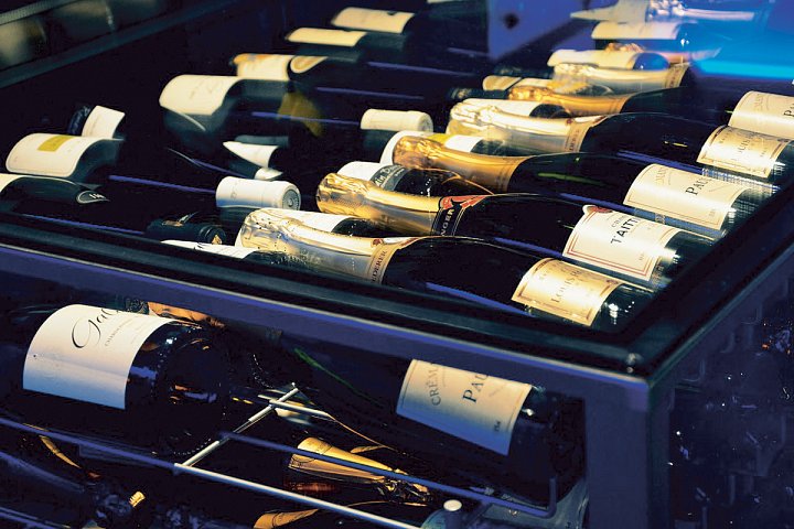 Restaurant Oblaca a bar