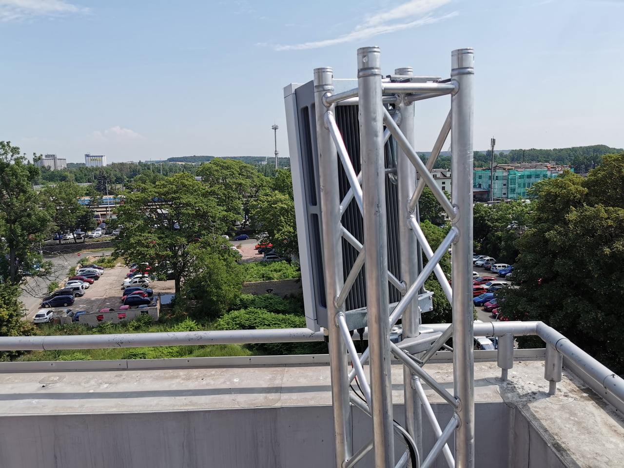 Testovací 5G síť O2 v Kolíně na frekvenci 3,5 GHz