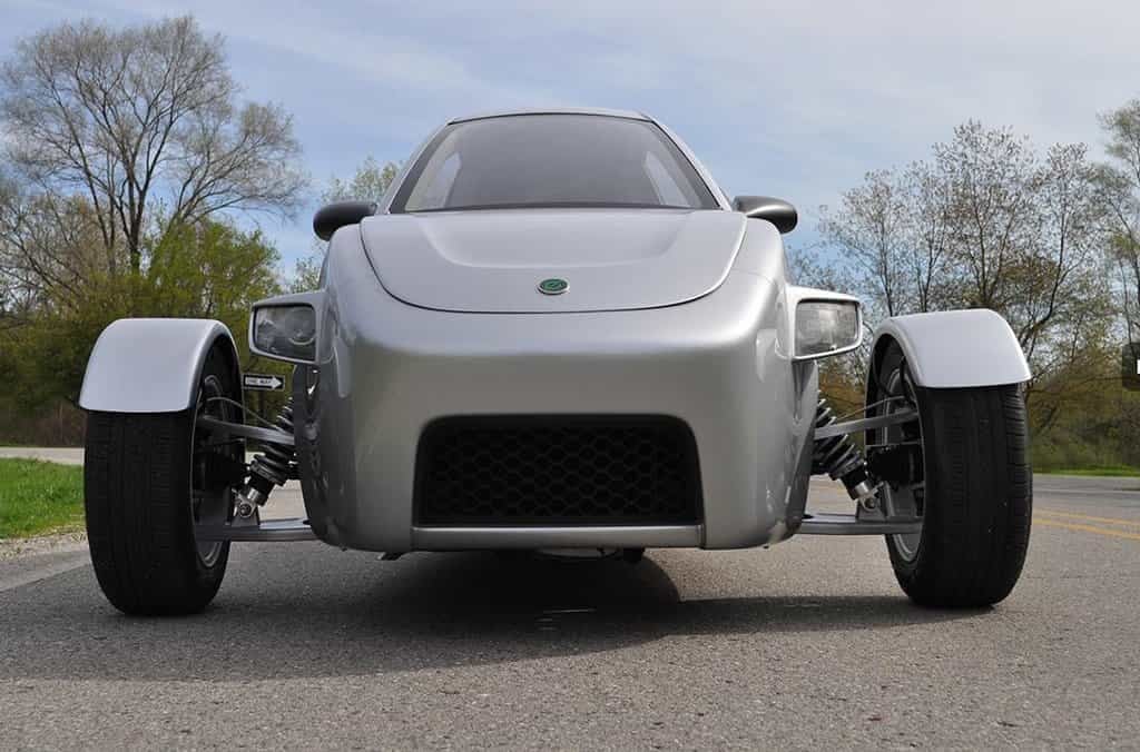 2016-09-tc599c3adkolka-elio-motors.jpg