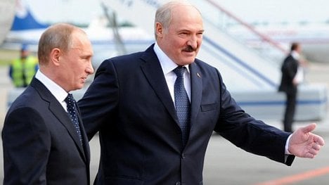 Náhledový obrázek - Lukašenko obviňuje neidentifikovatelné síly z Ruska a Polska ze zasahování do voleb