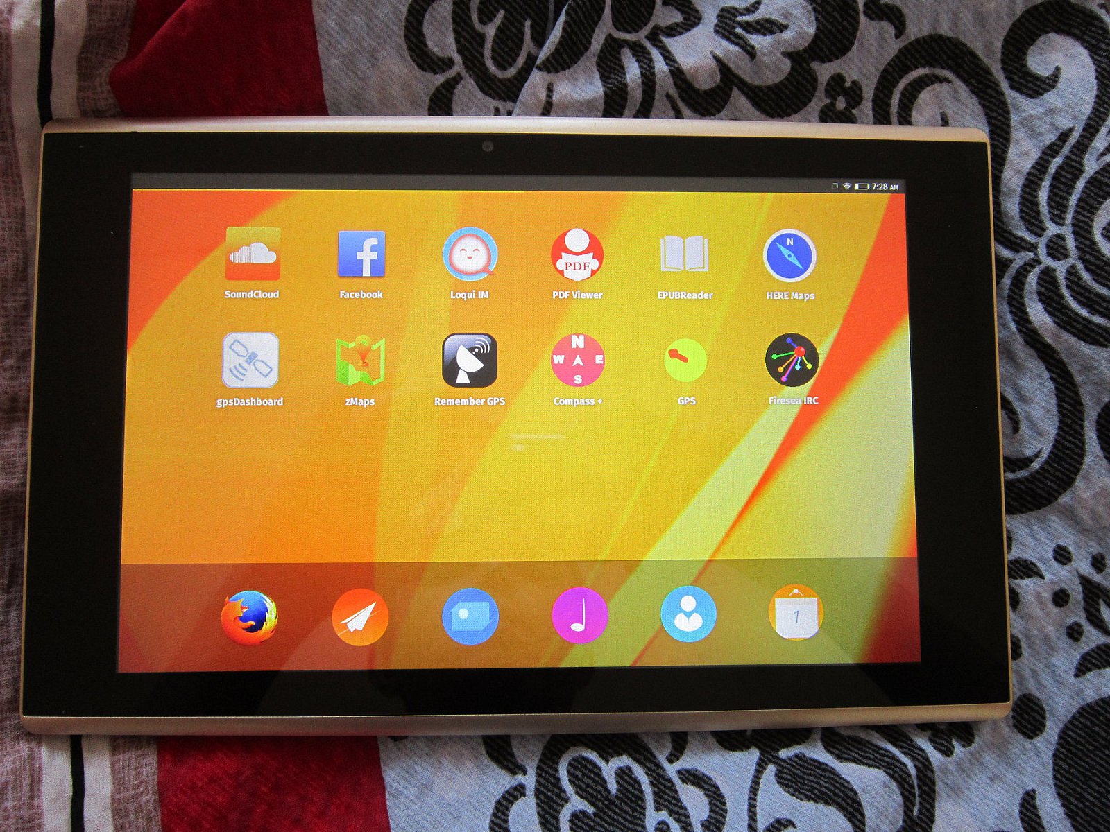 Rozbalení tabletu s Firefox OS