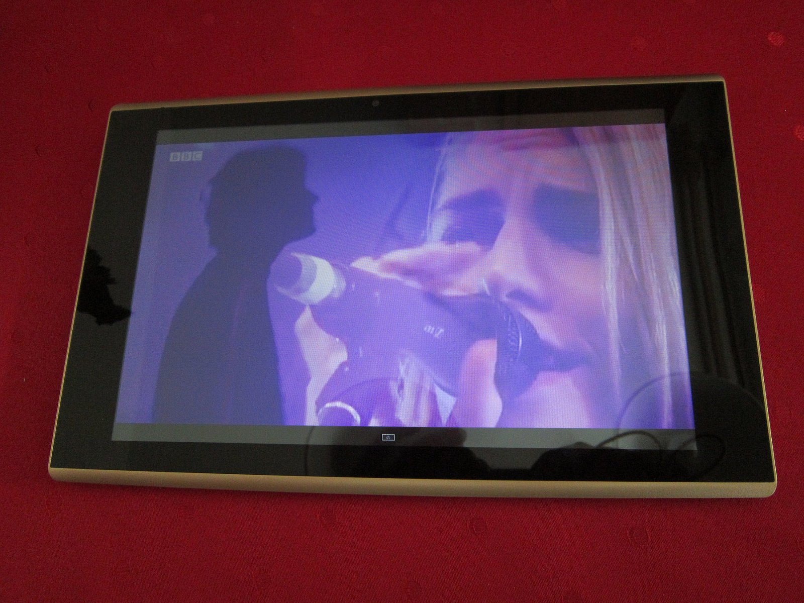 Rozbalení tabletu s Firefox OS