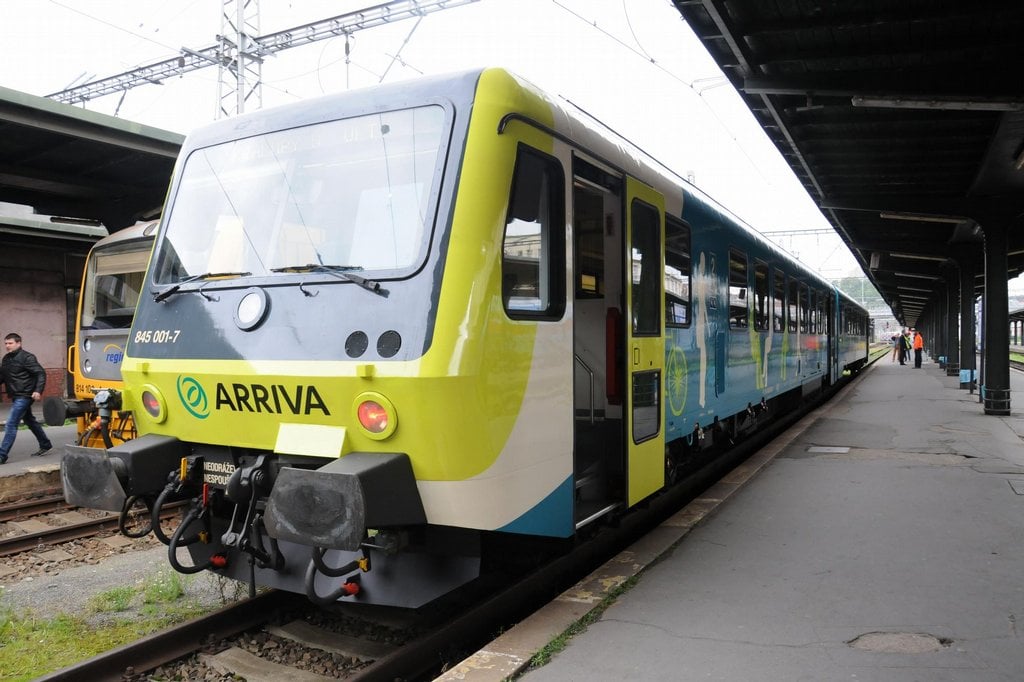2016-08-arriva-otevc3adrc3a1-linku-do-kralup-nad-vltavou-6.jpg