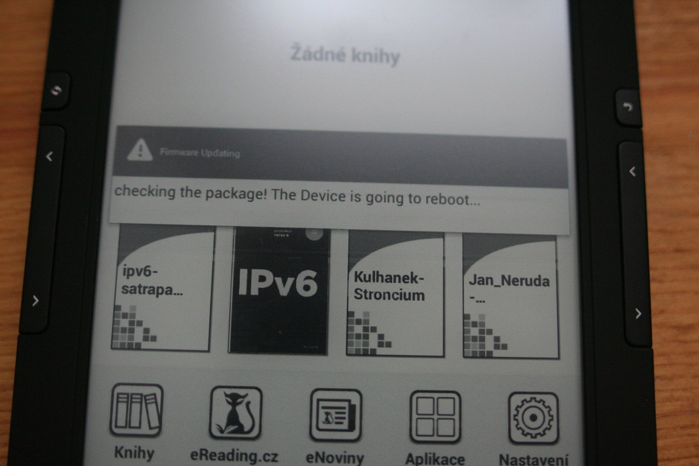 Ještě restart a bude to. Nová verze prodloužila výdrž na baterii asi čtyřikrát.