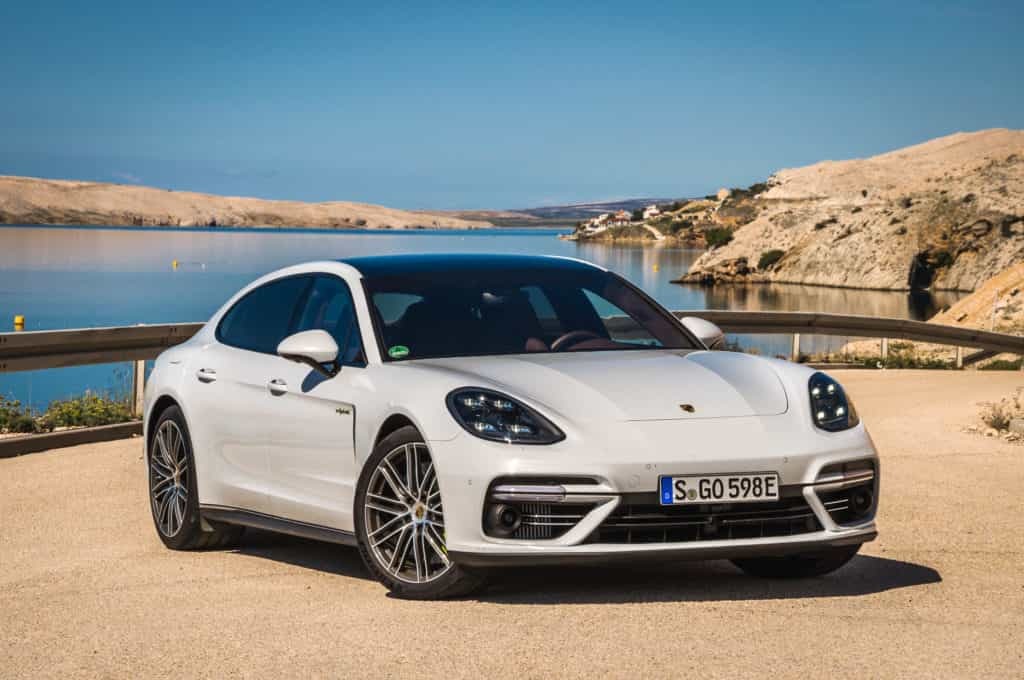 Porsche Panamera Turbo kombi_18