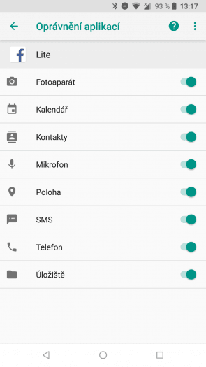 Facebook Lite má standardně všechno aktivní