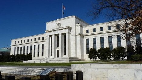 Náhledový obrázek - Americký Fed zvýšil úrokové sazby, reaguje na dobrý vývoj ekonomiky