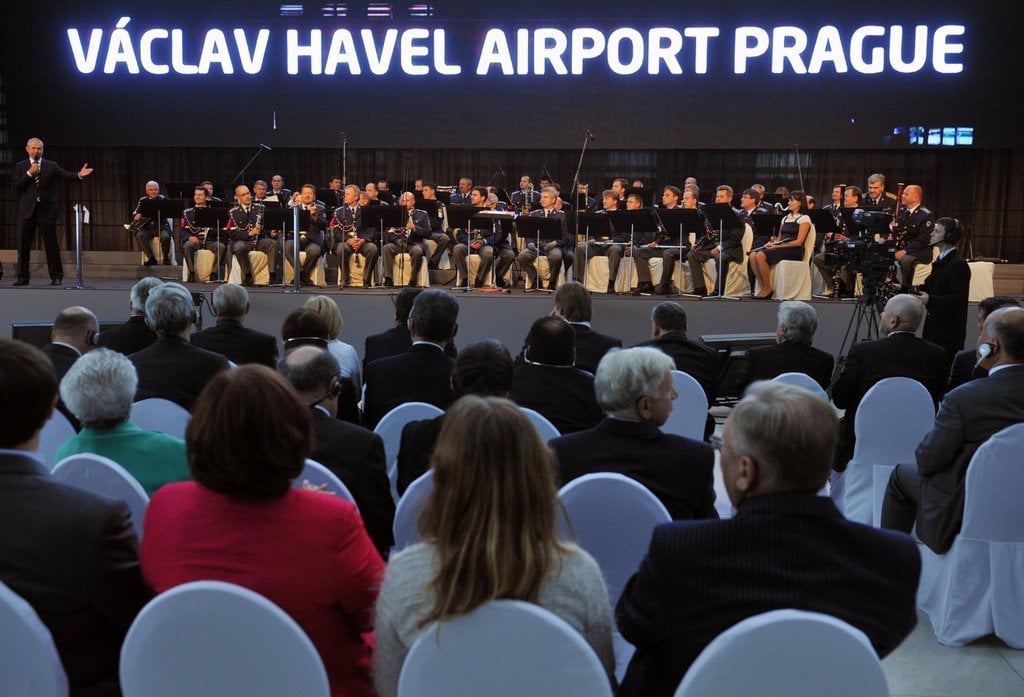 2012-08-slavnostnc3ad-pc599ejmenovc3a1nc3ad-prac5beskc3a9ho-leti