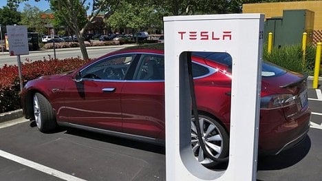 Náhledový obrázek - Tesla už je v USA nejhodnotnější. Její tržní kapitalizace dosáhla 1,3 miliardy